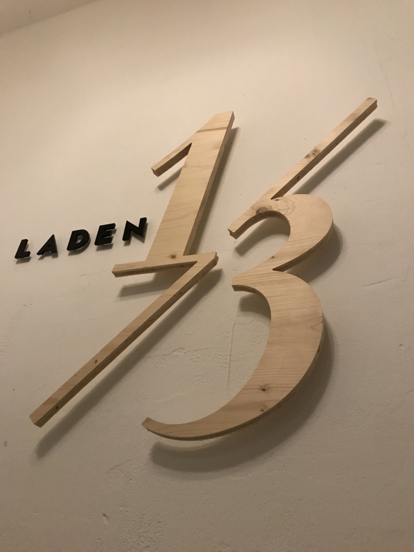 Logo of 1/3 Laden